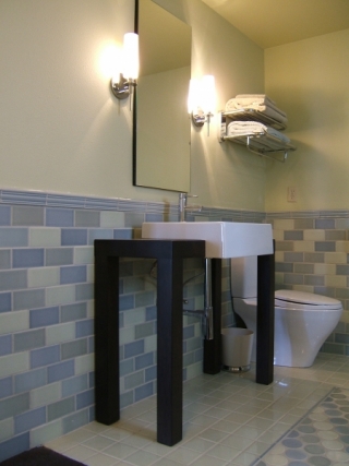 Alki Bath After