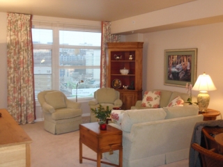 Clyde Hill After - Downsizing