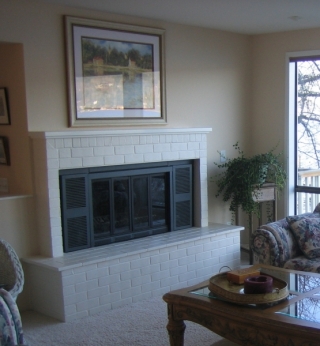 Lake Washington Fireplace Before
